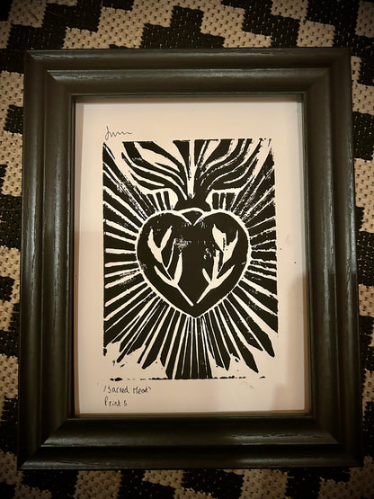 Original Gothic Sacred Heart |A5 Lino Print