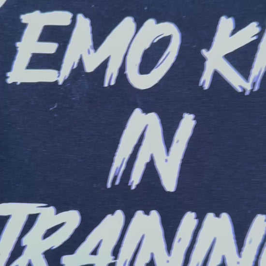 Video of the print on the Emo kid in training T-shirt changing colour 
